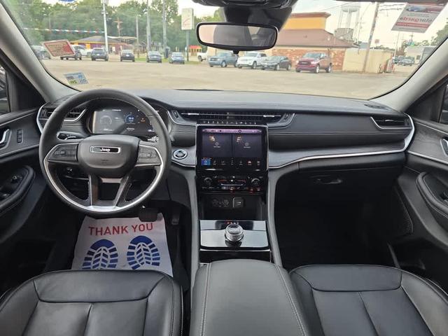 Photo of 2023 Baltic Gray Metallic Clearcoat Jeep Grand Cherokee