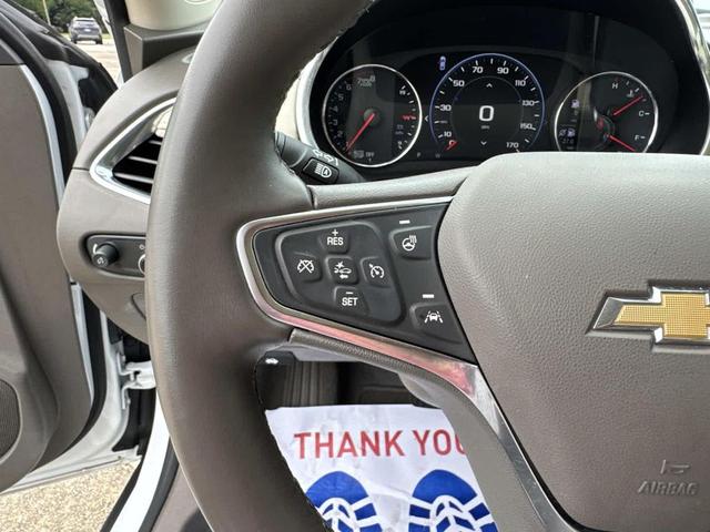 Photo of 2024 Summit White Chevrolet Malibu