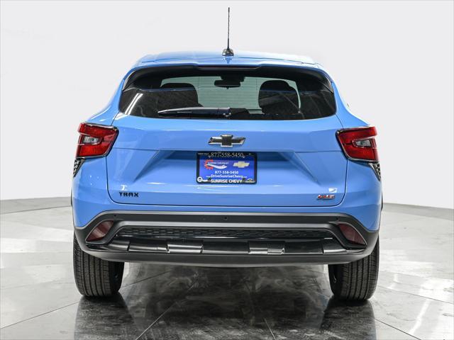 Photo of 2024 Fountain Blue Chevrolet Trax
