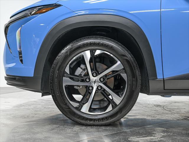 Photo of 2024 Fountain Blue Chevrolet Trax