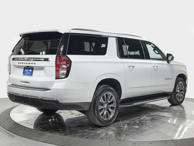 Photo of 2023 Summit White Chevrolet Suburban