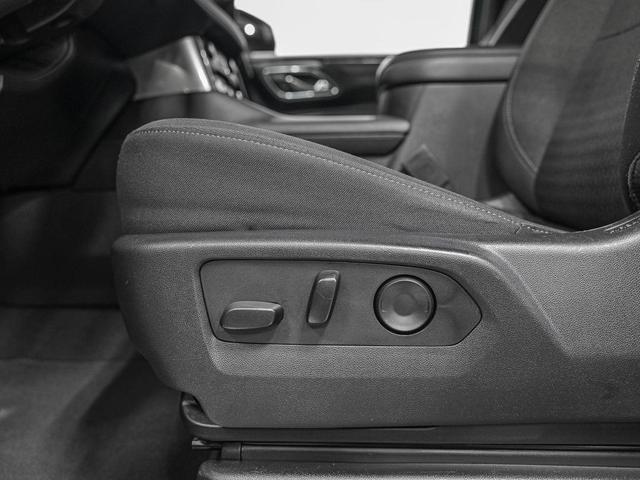 Photo of 2023 Summit White Chevrolet Suburban