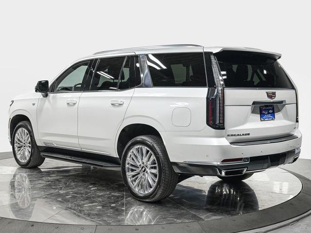 Photo of 2025 Crystal White Tricoat Cadillac Escalade