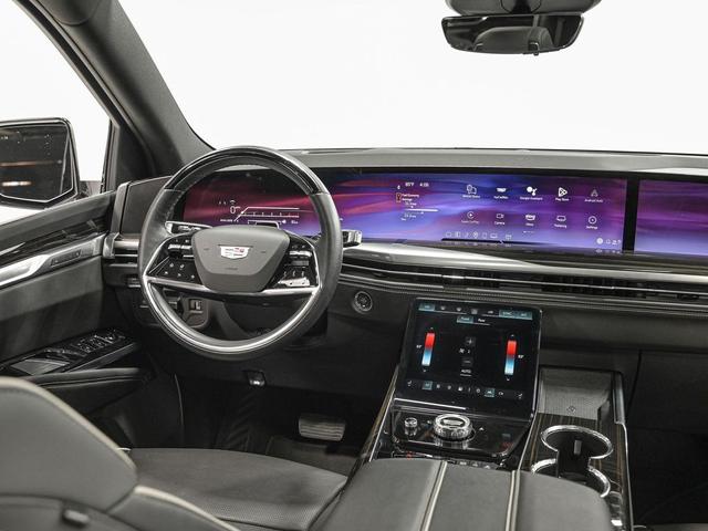 Photo of 2025 Crystal White Tricoat Cadillac Escalade