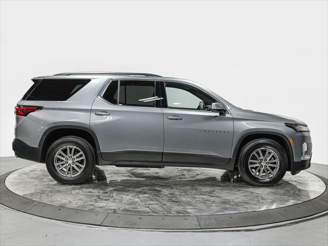 Photo of 2023 Sterling Gray Metallic Chevrolet Traverse