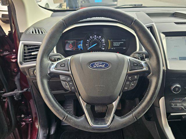 Photo of 2020 Red Ford Edge