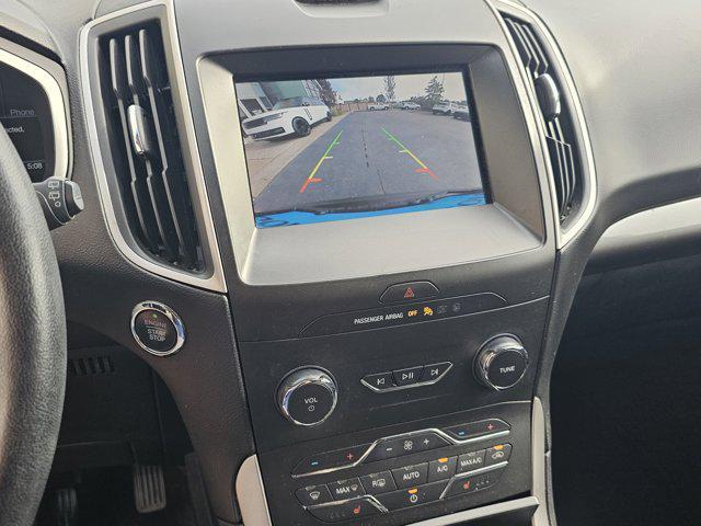 Photo of 2020 Red Ford Edge