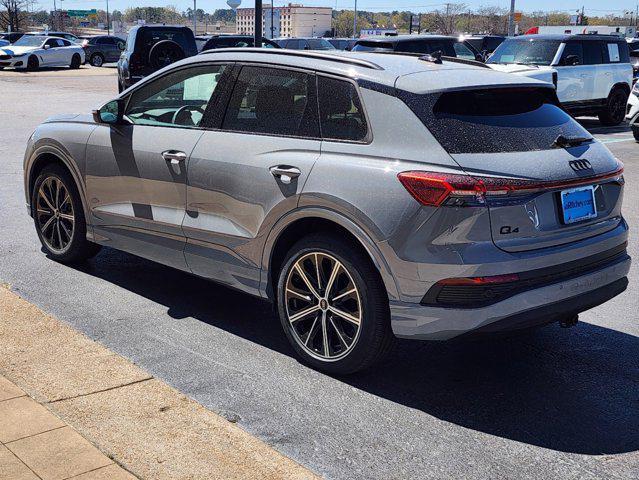Photo of 2025 Pebble Gray Audi Q4 e-tron