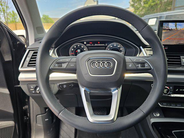 Photo of 2024 DAYTONA GRAY Audi Q5