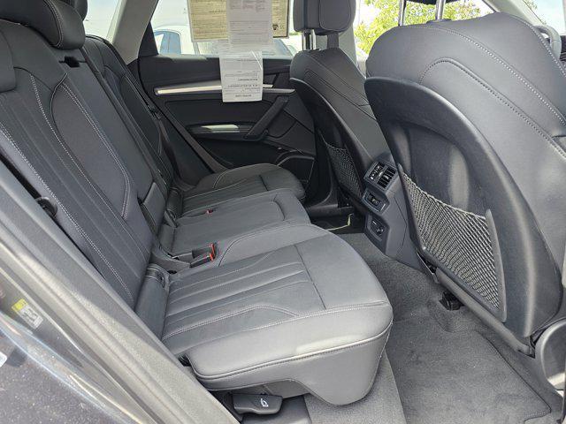 Photo of 2024 DAYTONA GRAY Audi Q5