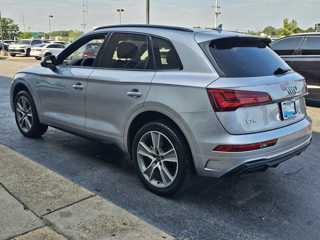 Photo of 2025 Florett Silver Metallic Audi Q5