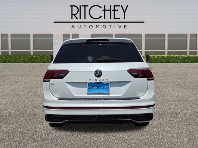 Photo of 2024 OPAL WHT PEARL Volkswagen Tiguan