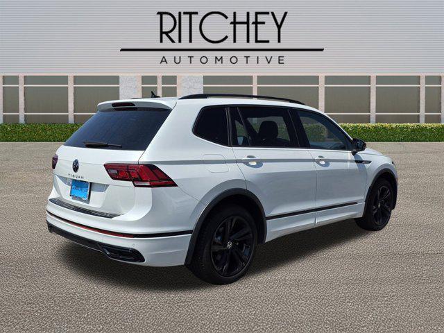 Photo of 2024 OPAL WHT PEARL Volkswagen Tiguan