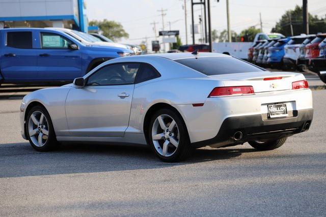 Photo of 2014 Silver Ice Metallic Chevrolet Camaro