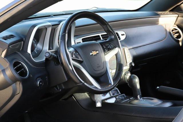 Photo of 2014 Silver Ice Metallic Chevrolet Camaro