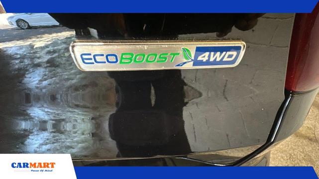 Photo of 2016 Shadow Black Ford Explorer