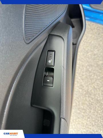 Photo of 2017 Electric Blue Hyundai ELANTRA