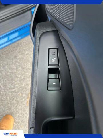 Photo of 2017 Electric Blue Hyundai ELANTRA