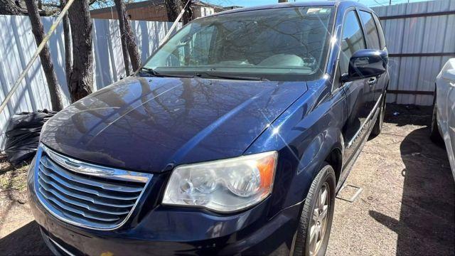 2012 Chrysler Town & Country