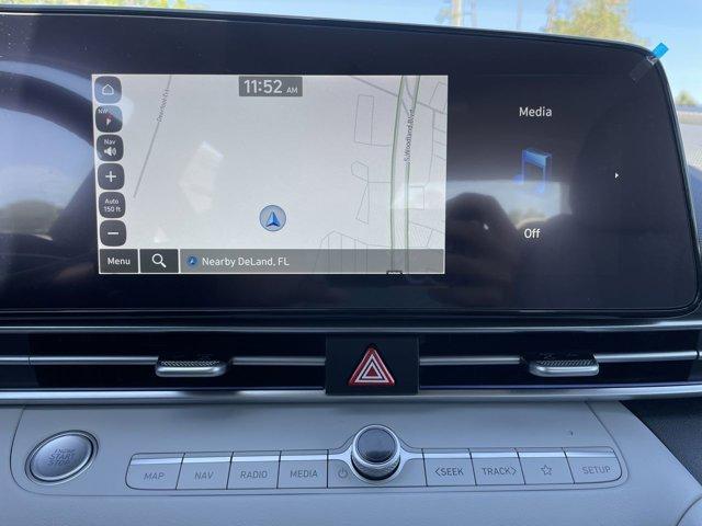 Photo of 2025 Gray Hyundai ELANTRA