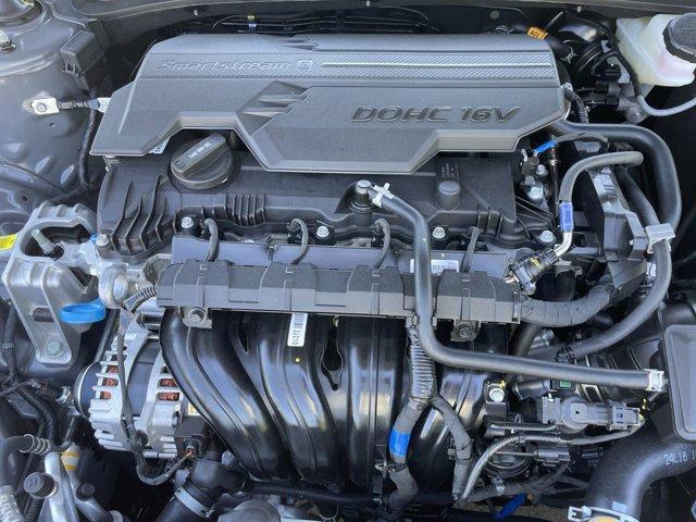 Photo of 2025 Gray Hyundai ELANTRA