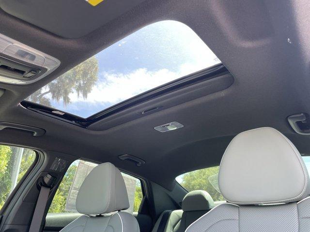 Photo of 2025 Black Hyundai ELANTRA HEV