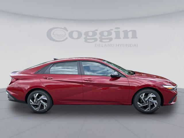 Photo of 2025 Red Hyundai ELANTRA