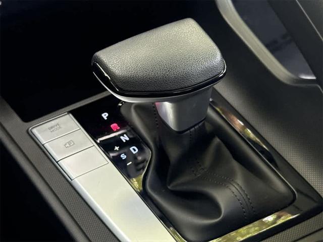 Photo of 2023 Scarlet Red Pearl Hyundai ELANTRA