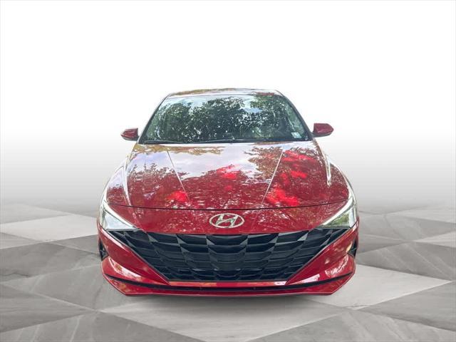 Photo of 2023 Scarlet Red Pearl Hyundai ELANTRA