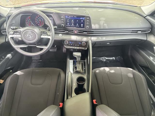 Photo of 2023 Scarlet Red Pearl Hyundai ELANTRA