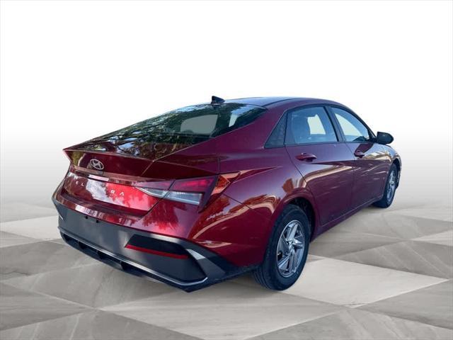 Photo of 2025 Red Hyundai ELANTRA