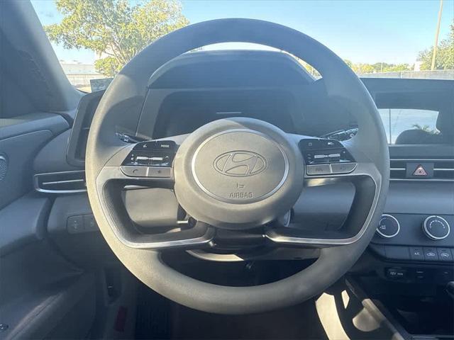 Photo of 2025 Red Hyundai ELANTRA