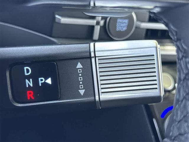 Photo of 2026 Hampton Gray Hyundai SANTA FE