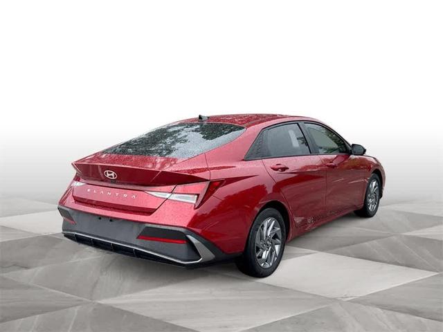 Photo of 2024 Red Hyundai ELANTRA