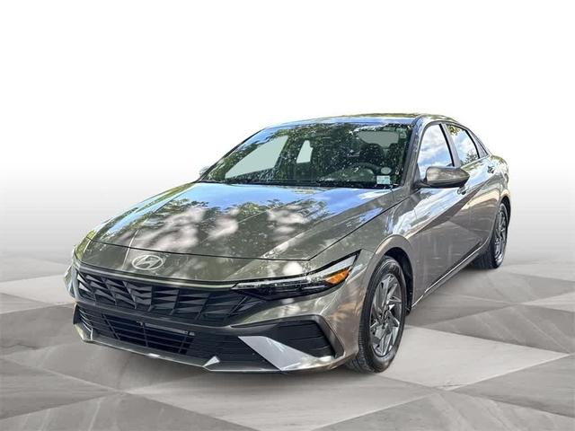 2024 Hyundai Elantra