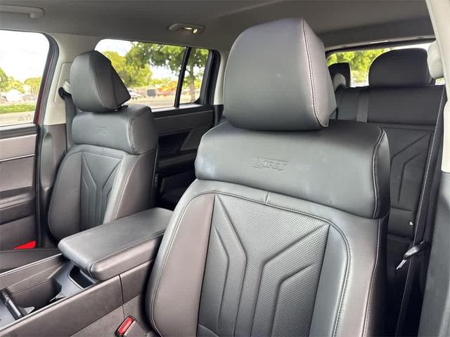 Photo of 2025 Red Hyundai SANTA FE