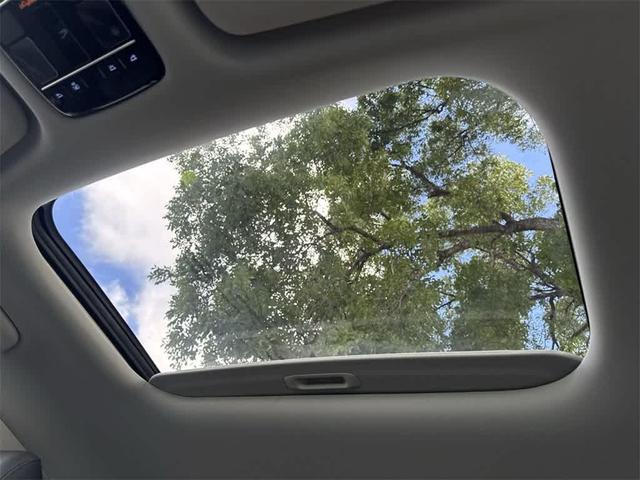 Photo of 2025 Red Hyundai SANTA FE