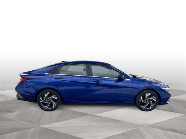 Photo of 2025 Intense Blue Hyundai ELANTRA
