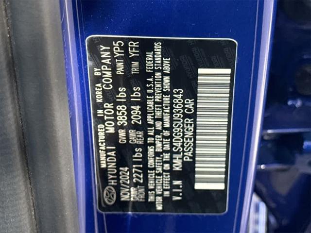 Photo of 2025 Intense Blue Hyundai ELANTRA