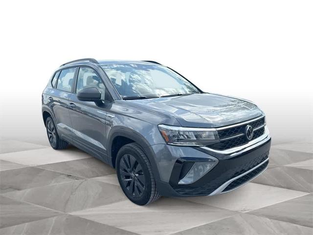 Photo of 2023 Platinum Gray Metallic Volkswagen Taos
