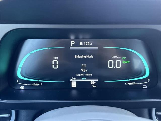 Photo of 2025 White Hyundai ELANTRA HEV