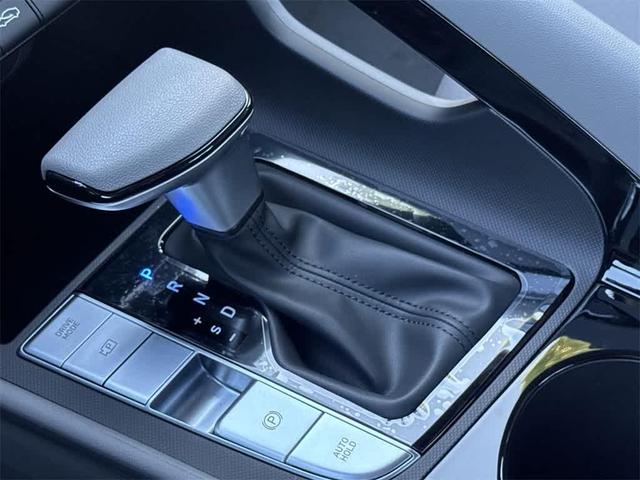 Photo of 2025 White Hyundai ELANTRA HEV
