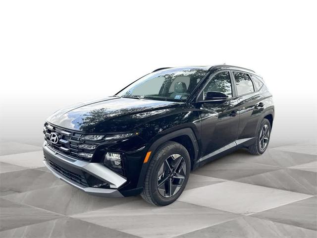 Photo of 2025 Phantom Black Hyundai TUCSON