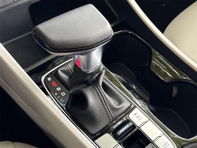 Photo of 2025 Phantom Black Hyundai TUCSON