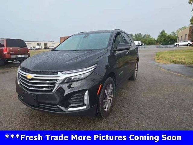 Photo of 2023 Mosaic Black Metallic Chevrolet Equinox