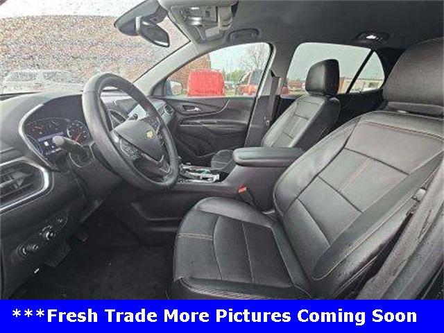 Photo of 2023 Mosaic Black Metallic Chevrolet Equinox