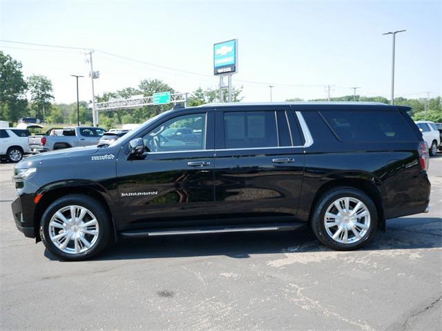Photo of 2022 Black Chevrolet Suburban