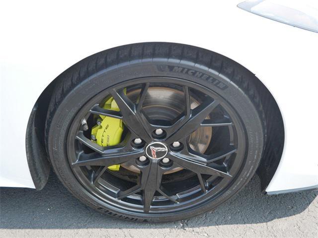 Photo of 2023 Arctic White Chevrolet Corvette