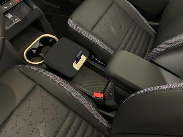 Photo of 2026 Blazing Blue Metallic MINI Countryman