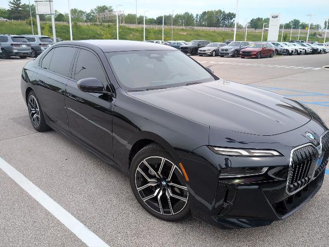 2023 BMW 740